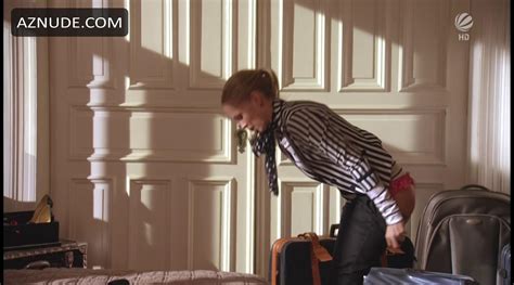 FLASCHENDREHEN NUDE SCENES AZNude