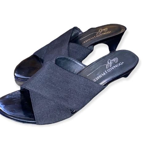 Donald Pliner Sandals Gently Worn Still In Very Depop