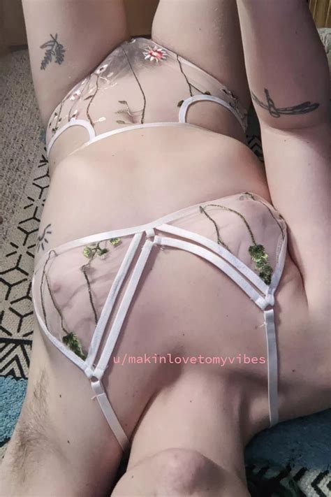 I M Hairy Everywhere Would You Still Eat Me Out Nudes HairyArmpits NUDE PICS ORG