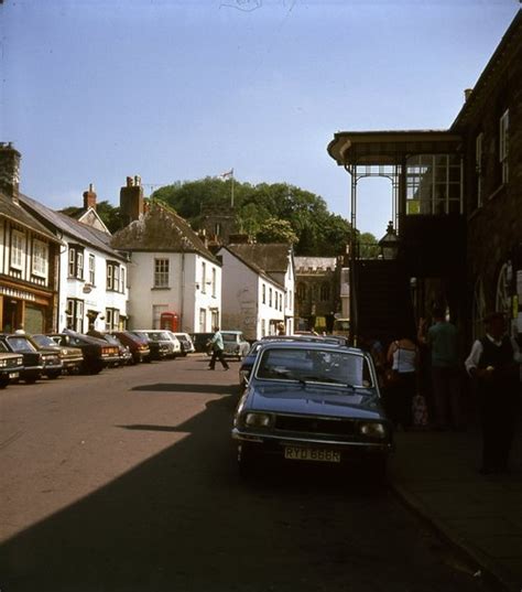 Pictures of Dulverton, Somerset, England | England Photography & History