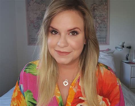 Nude Me da Natura finalmente testei a base em sérum da marca Sérum Rosto Tipos de pele