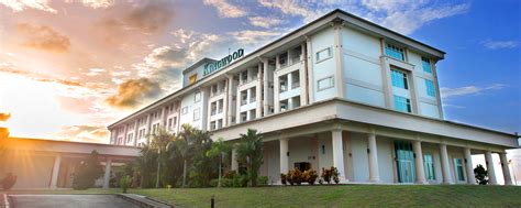 About Us – Kingwood Resort Hotel