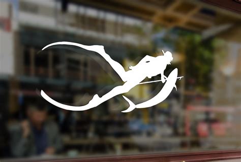 Подводный охотник - наклейка стикеры на авто, машину, ноутбук, планшет ...