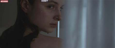 Vultures Nude Pics Pagina 1