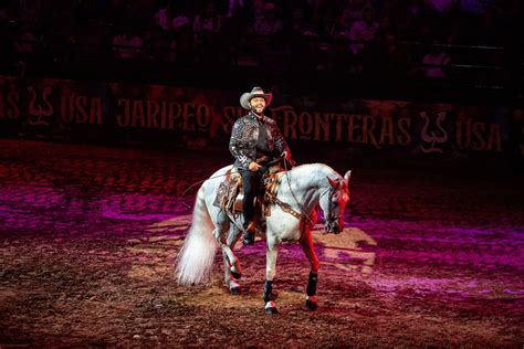 Jaripeo Sin Fronteras una tradición familiar La Revista Binacional