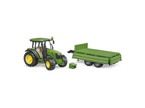 Trator de Brincar BRUDER John Deere 5115M atrelado Idade Mínima 3