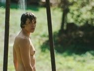 Naked Katharina Lorenz in Návrat bocianov