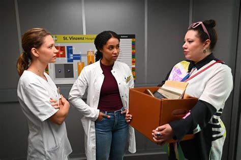 Alles was zählt AWZ bei RTL Nur wenige Stunden dazwischen Milan Hafner hat Sex mit zwei Frauen