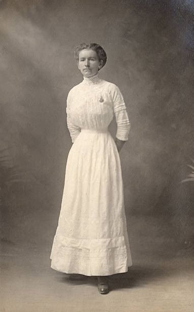 Elegant Photos That Defined Edwardian Fashion Styles Of Young Women