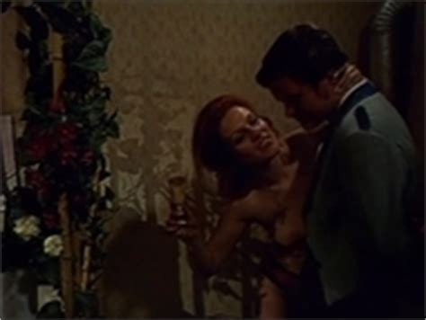 Naked Elisabeth Volkmann In Engelchen Macht Weiter Hoppe Hoppe Reiter