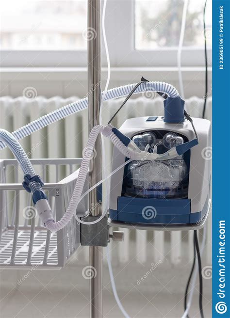 High Flow Oxygen Device In Icu In Hospital Stock Image Image Of Emergency Highflow 236905199