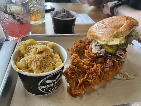 Nashville Hot Chicken Sandwich And Mac N Cheese R FoodPorn