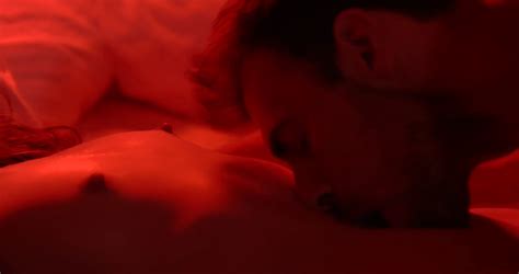 Nude Video Celebs Eloise Valli Nude Folle D Amour