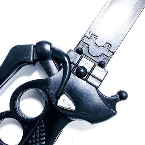 Épée Tridimensionnelle Attaque Des Titans Accessoiresautres Hakijap