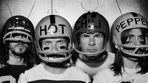 Red Hot Chili Peppers Ou A O Novo Single Dark Necessities