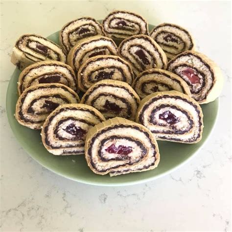 Вафельний рулет на замовлення | Love Food