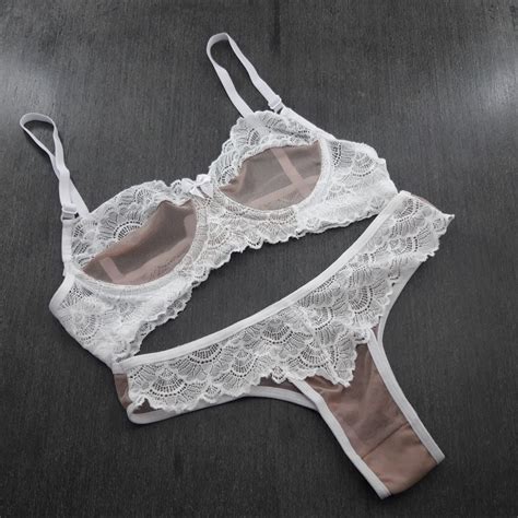 Conjunto Lingerie Sexy Sem Bojo E Arco Em Tule E Renda De Poliamida