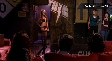 INDIA DE BEAUFORT Nude AZNude