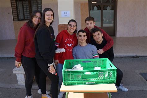 Almuerzo Solidario En Los Salesianos De Burriana ONG Manos Unidas