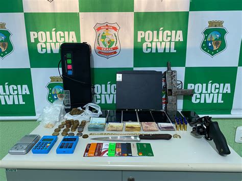 Pc Ce Prende Três Suspeitos De Organização Criminosa E Desarticula