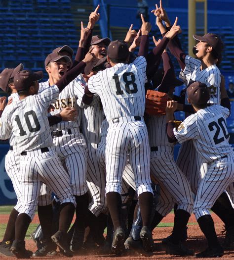 【2019秋季高校野球東京大会】決勝＝国士舘6－0帝京 写真特集1723 毎日新聞