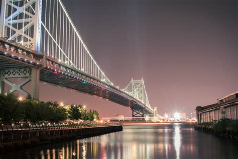 Ben Franklin bridge at night [OC] (3181x2121) : r/ExposurePorn