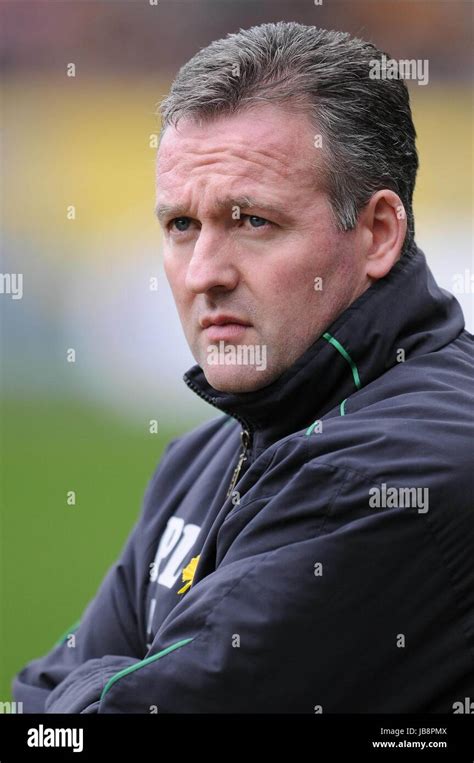 Paul lambert norwich 2011 hi-res stock photography and images - Alamy