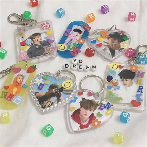 Customizable Kpop Keychains | Etsy