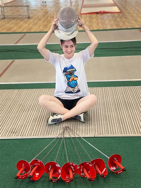 Hot Girl U Ki M L N U Ng Nh Di N Bikini Khoe D Ng G I C M B O