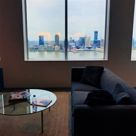 Hbc Saks Fifth Avenue Corporate Offices Battery Park City 0 Tips