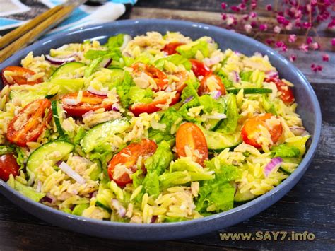 Салат с орзо и тунцом