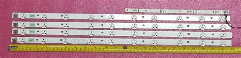 หลอดแบล็คไลท์ รุ่นUA32EH5300R :UA32EH5000R - จำหน่ายอะไหล่ทีวี TV,LCD ...