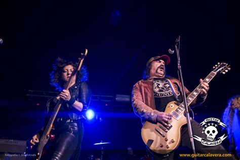 Crónica de Nashville Pussy y The Lizards en Santiago