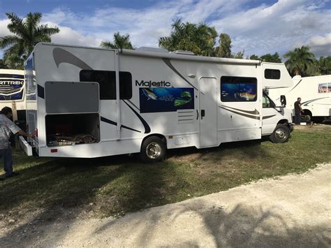 Thor Motor Coach Majestic A Good Sam Rv Rentals