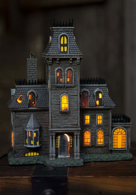 Addams Family House Floor Plan - Addams Haunted House - Film & TV ...