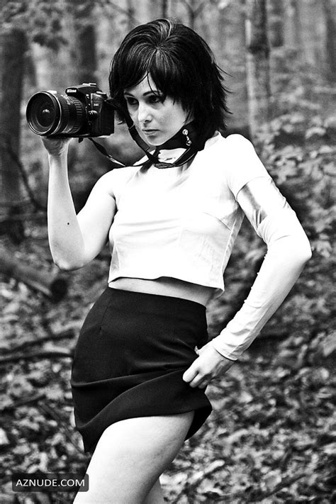 LIZ LAPOINT Nude AZNude