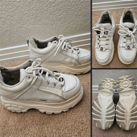 Family of Megan Trussell says purse was ripped, shoe and phone still