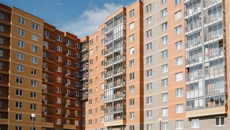 Вернёмся в прошлое: где в Петербурге продают квартиры по докризисным ценам