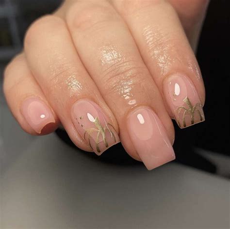 Let Your Nude Fall Nails Do The Talking With These Perfect Designs