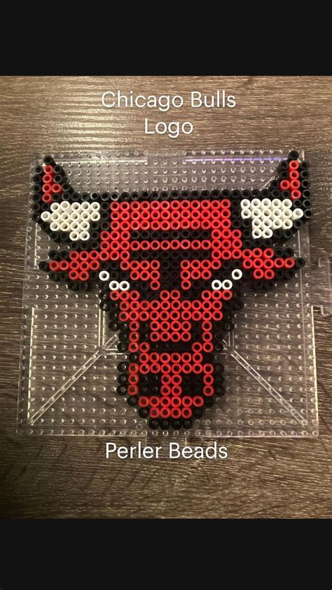 Chicago Bulls Logo | Chicago bulls logo, Perler bead art, Perler patterns