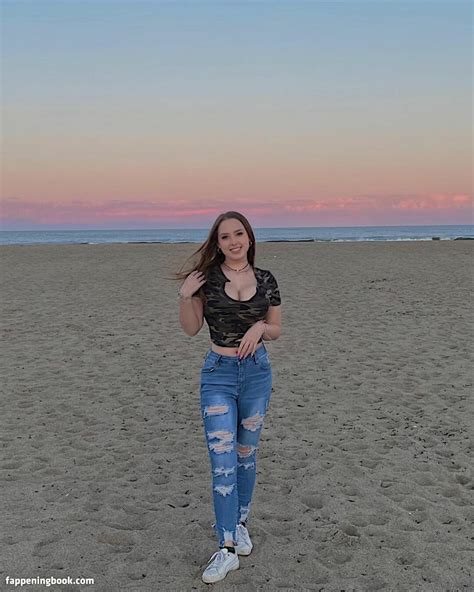 Maeganrayy Meganrae Maeganray Nude OnlyFans Leaks Fappening