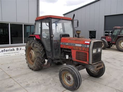 Massey Ferguson 365