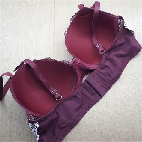 Sutiã Reforçado Bojo e Renda Bicolor Plus Size Lingerie