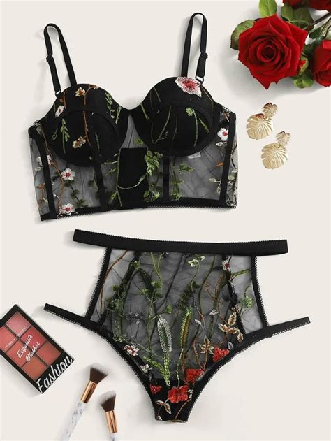 Wholesale Sexy Lingerie Temptation Women Sexy Black Lace Lingerie Set Underwear Piece
