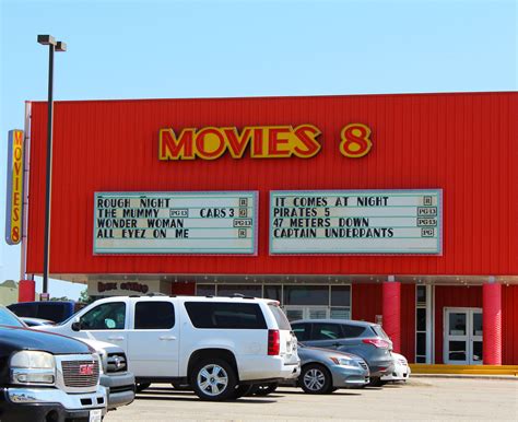 cinemark movies 8 in paris texas 3