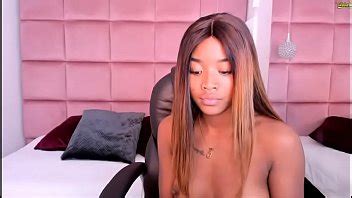 Essa Novinha Te Faz Gozar Chupando Suas Bolas XVIDEOS