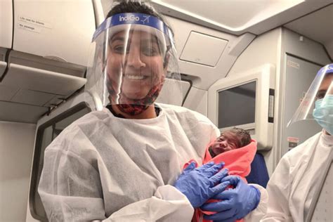 4 Hot Sexy Indiyababy Bikini Pics