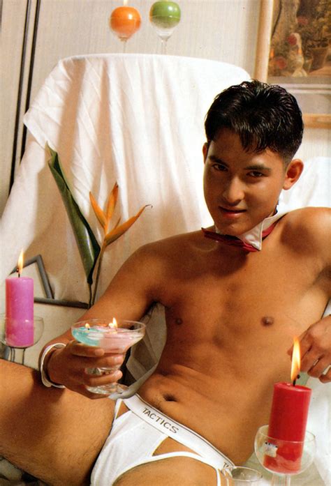 Picture Thai Gay Sexy Model Show Midwey Happy