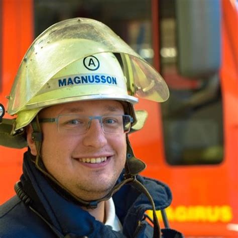 Doppelt Im Einsatz Magnus Magnusson Freiwillige Feuerwehr Lauenau