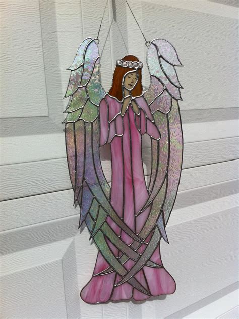 Angel Of Hope Delphi Artist Gallery Stained Glass Angel Stained Glass Art Stained Glass